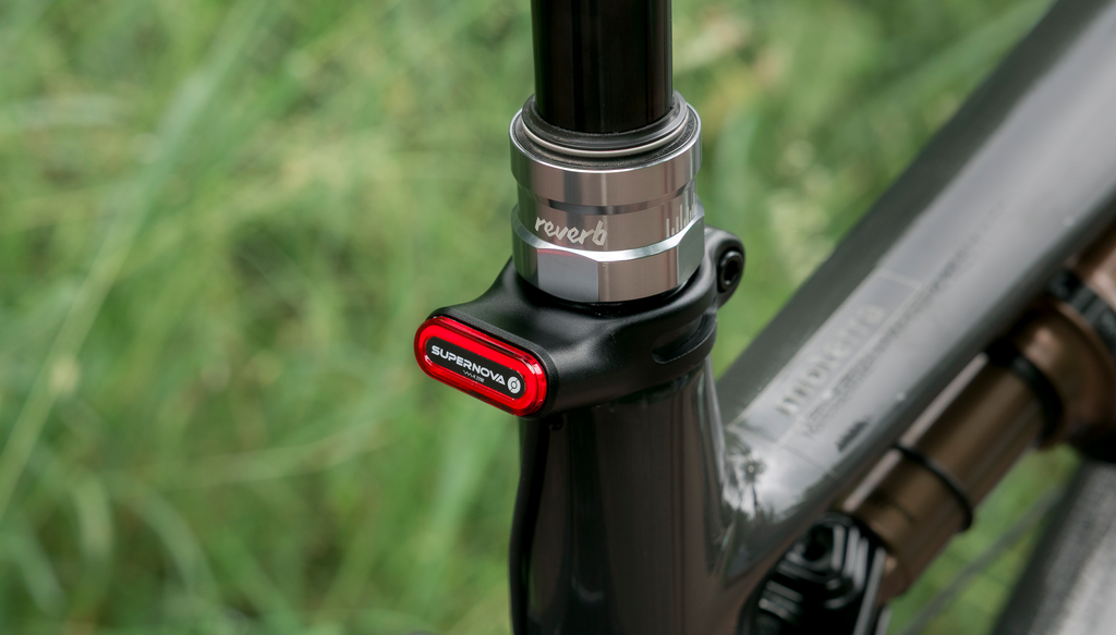 supernova rücklicht sattelstütze TL3 MINI PRO SEATPOST CLAMP 12V